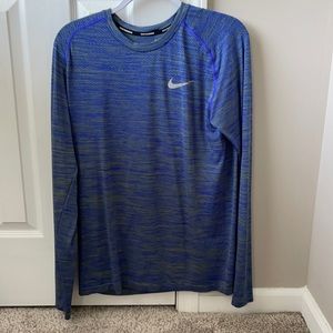 Nike drifit Knit long sleeve running shirt